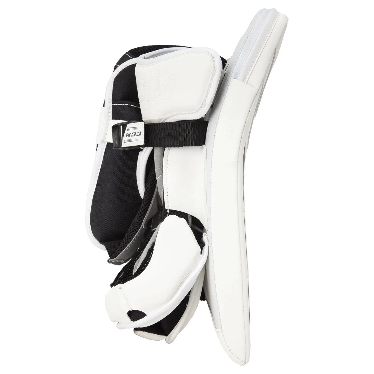 CCM Extreme Flex E5.9 Intermediate Goalie Blocker - Image 3
